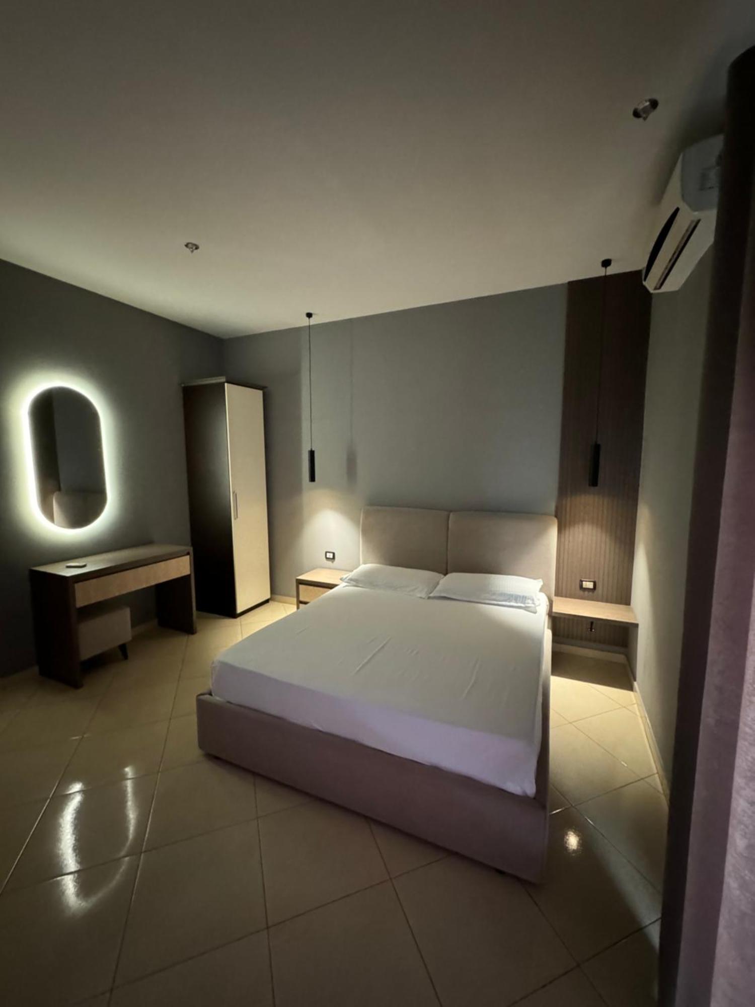 Hotel Kaloshi Mezez